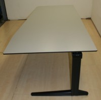 buerotisch ahrend schreibtisch guenstig