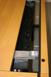 Gebrauchter, günstiger Schreibtisch. guenstig